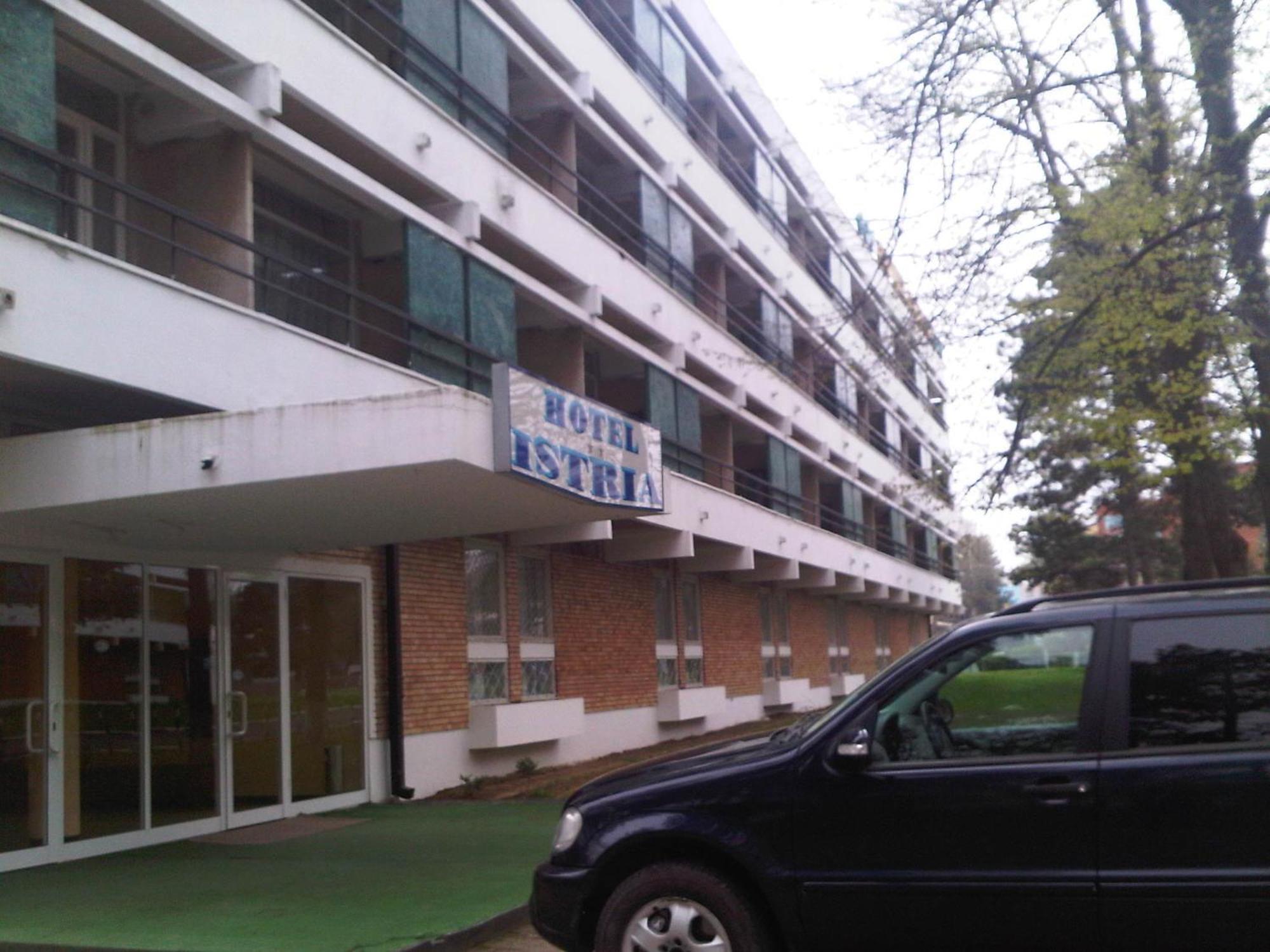 Hotel Istria ネプトゥン エクステリア 写真