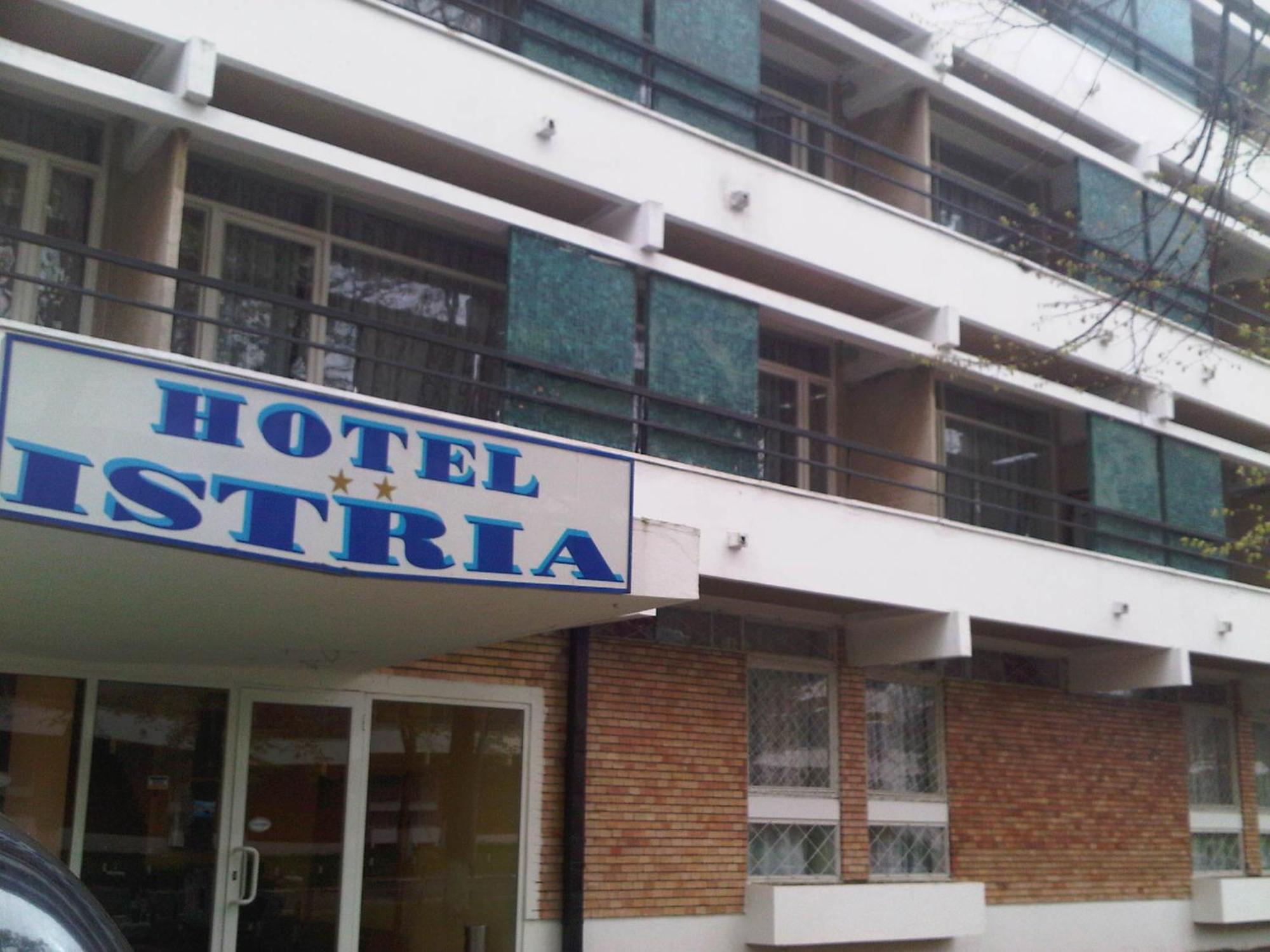 Hotel Istria ネプトゥン エクステリア 写真